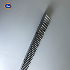 자연 검은 산화물 색상 직선 치아 1.0M 1000mm 슬라이딩 게이트 모터에 대한 랙 협력 업체